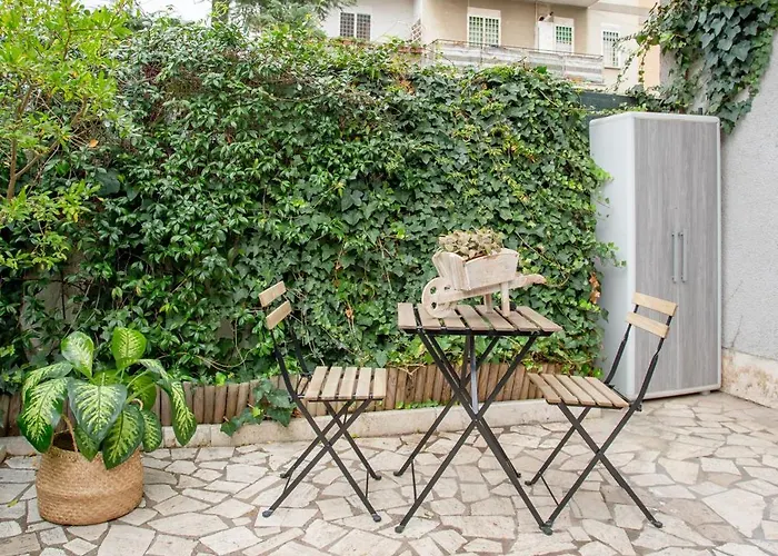 Portuense 21 - Private Garden - By Homes דירה רומא
